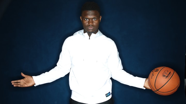 Zion Williamson Big Favorite to Win 2020 NBA Rookie of Year