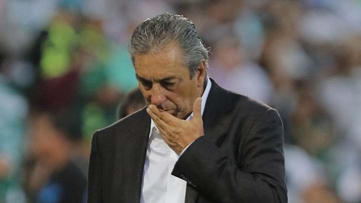 La cabeza de Tomás Boy depende del resultado del próximo Clásico Nacional