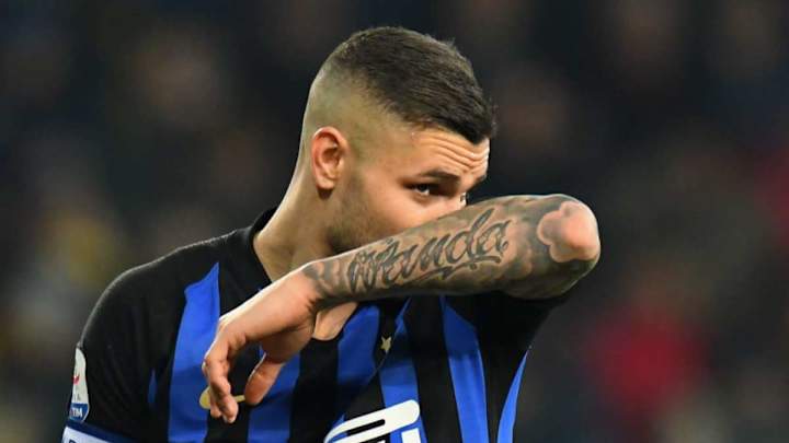 El entrenador del Inter explotó contra Icardi: "No hay que rogarle para que vista esta camiseta" El entrenador del Inter explotó contra Icardi: "No hay que rogarle para que vista esta camiseta"