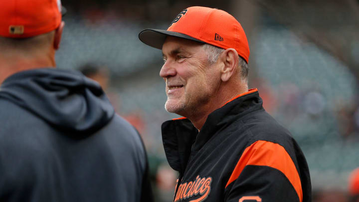 Watch: Giants Manager Bruce Bochy Gets Standing Ovation At Final Home Opener