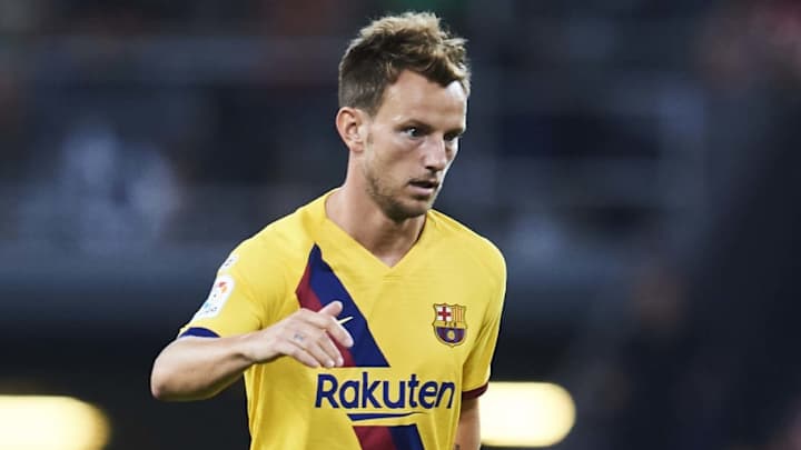 Rakitic no quiere irse al PSG y complica el fichaje de Neymar