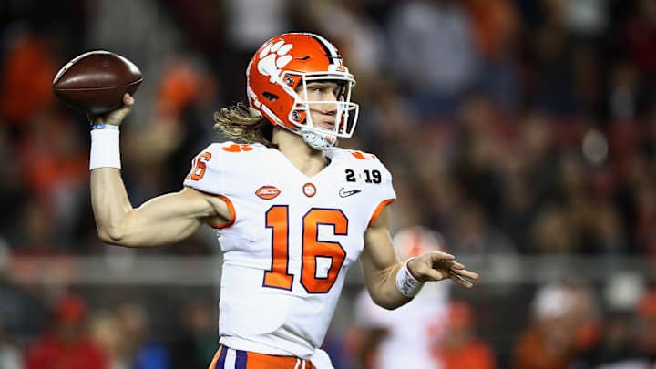 College Football 2019 Win Totals: Alabama, Clemson Lead the Way