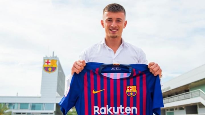 El hijo del representante de De Jong es el nuevo refuerzo del Barcelona B