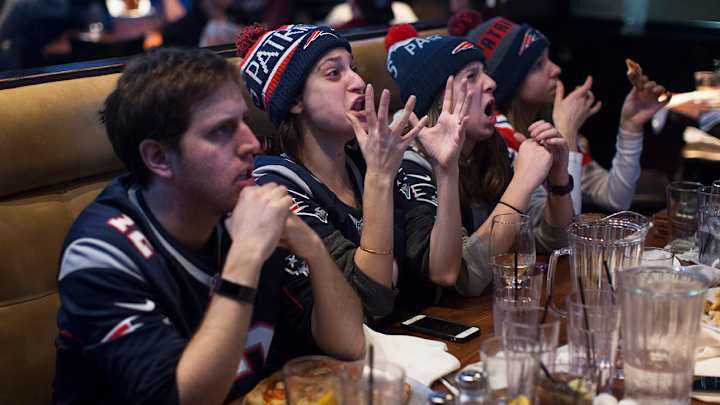 The Best Places to Watch the Super Bowl Across America The Best Places to Watch the Super Bowl Across America