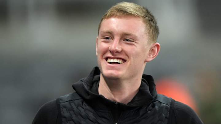 Sean Longstaff Discusses 'Horrible' Injury He Suffered Last Season & Responds to Man Utd Rumours