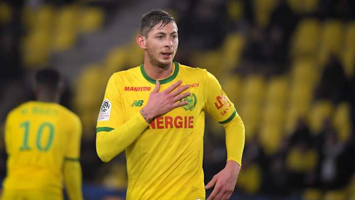 ¿Quién es Emiliano Sala, el futbolista argentino que habría desaparecido en un avión?