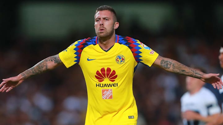 Jérémy Ménez se presenta a exámenes médicos con el América y se le ve con buena forma física Jérémy Ménez se presenta a exámenes médicos con el América y se le ve con buena forma física