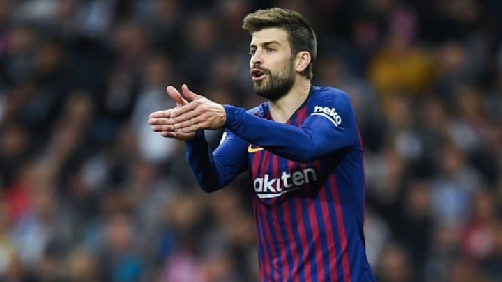 Los lamentables cánticos que tuvo que aguantar Piqué en el Santiago Bernabéu