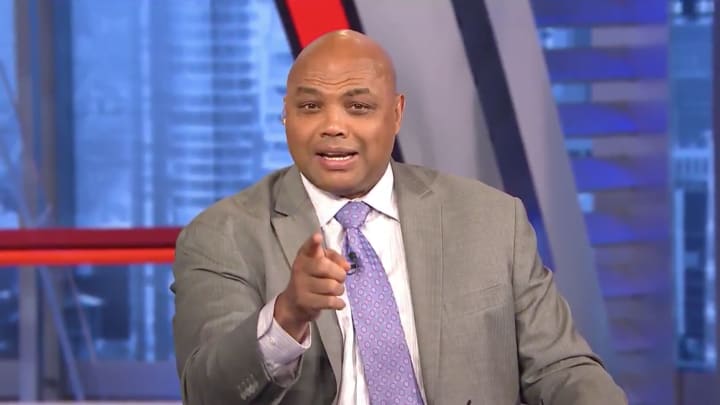 Watch: Charles Barkley Again Begs LeBron to Join the TNT Crew Since He’s Free During the Playoffs