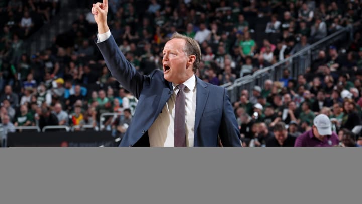 Bucks Mike Budenholzer Wins Coach of the Year at NBA Awards