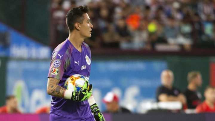 Raúl Gudiño asegura que rechazó fichar por el Atlas para poder jugar con las Chivas