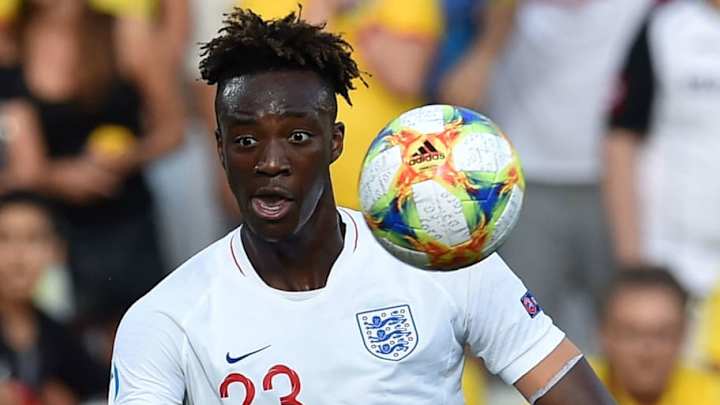 Tammy Abraham Admits Frank Lampard Has Helped Chelsea Youth 'Believe' as He Targets First-Team Spot