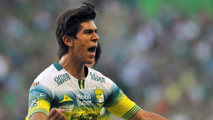 La operación que podrían hacer el León y el Sevilla para que José Juan Macías llegue a España