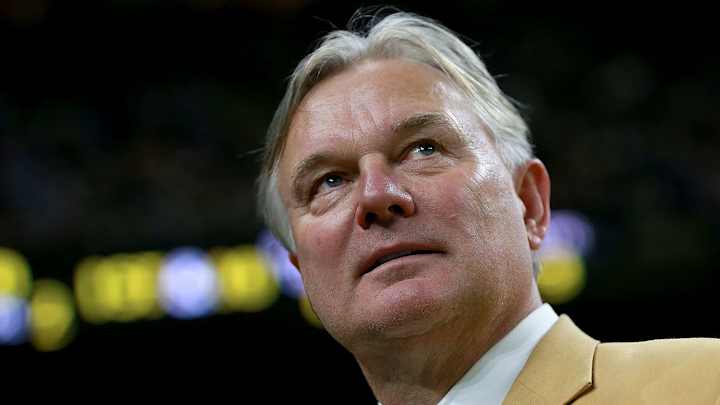 Hall of Famer Morten Anderson Offers to Help Carli Lloyd Prepare for NFL