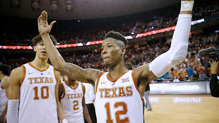 Kerwin Roach Leads Texas Over No. 20 Oklahoma, 75-72