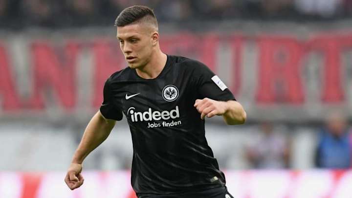 Luka Jovic rechazaría todas sus ofertas para quedarse una temporada más en el Eintracht de Frankfurt