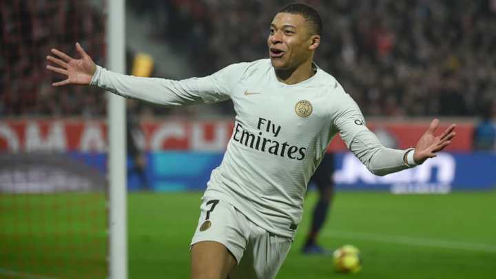 Bayern Munich Chief Wants to Sign Kylian Mbappe 'Immediately' But Admits Financial Restriction Bayern Munich Chief Wants to Sign Kylian Mbappe 'Immediately' But Admits Financial Restriction