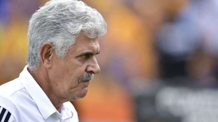 Tuca Ferreti criticó a la afición de Tigres