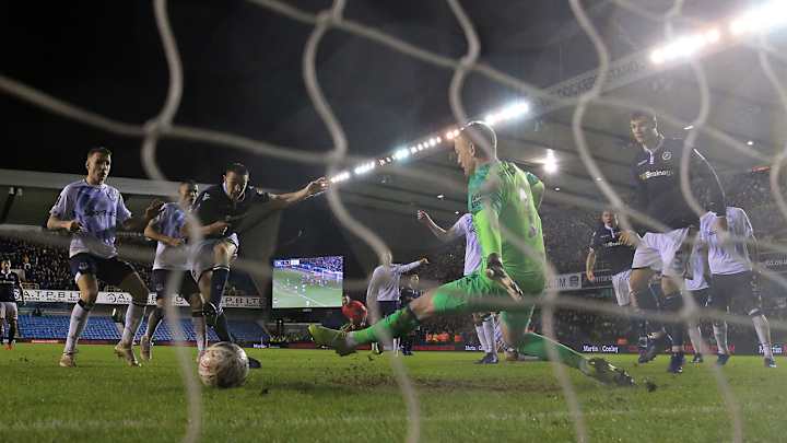 Man Slashed in Face in Fight Before Millwall, Everton FA Cup Game Man Slashed in Face in Fight Before Millwall, Everton FA Cup Game