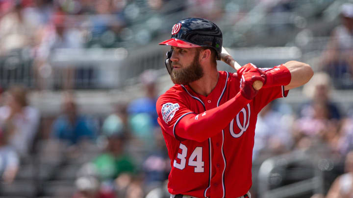 MLB Rumors: Giants Meet With Bryce Harper as Spring Training Approaches