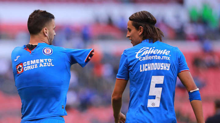 Igor Lichnovsky no saldría de Cruz Azul