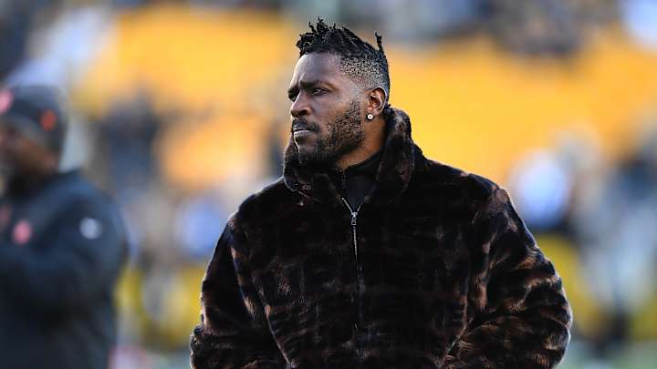 Antonio Brown Faces Lawsuit Over Unpaid $38K Chef's Bill