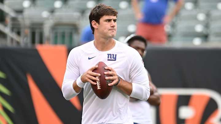 Daniel Jones' Giants Jersey Sales Spike After Earning Starting Slot Over Eli Manning Daniel Jones' Giants Jersey Sales Spike After Earning Starting Slot Over Eli Manning