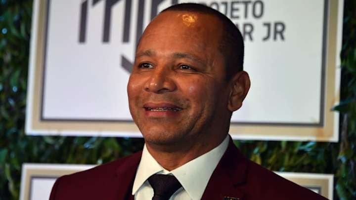 El padre de Neymar confirmó que su hijo no irá al Real Madrid