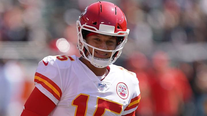 Suspects Penalized for Stealing Life-Sized Cutout of Patrick Mahomes, Crashing Car
