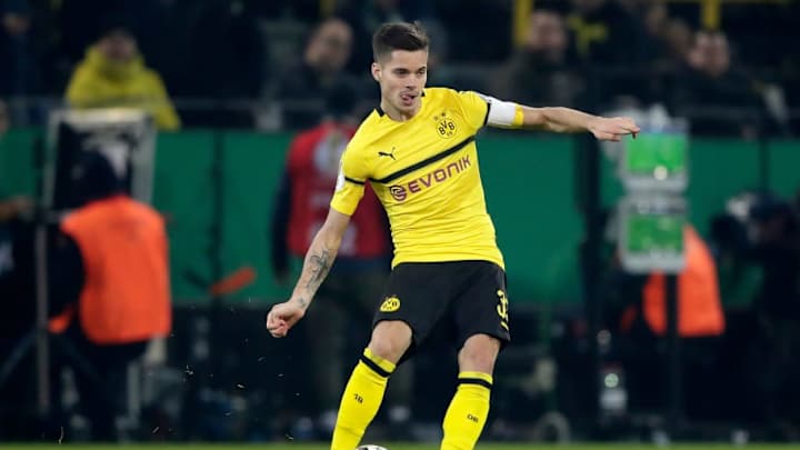 Julian Weigl Refuses to Rule Out Summer Move to Tottenham From Borussia Dortmund Julian Weigl Refuses to Rule Out Summer Move to Tottenham From Borussia Dortmund