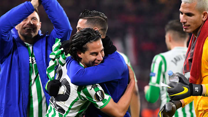 WATCH: Diego Lainez Scores Clutch Equalizer for Real Betis in Europa League WATCH: Diego Lainez Scores Clutch Equalizer for Real Betis in Europa League