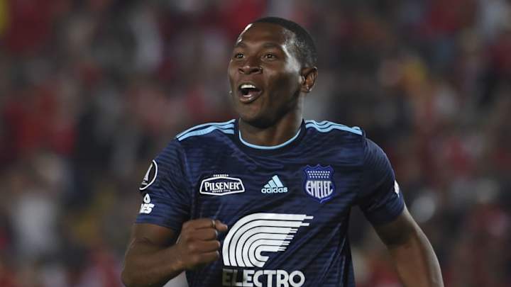 Brayan Angulo seguirá en Club Sport Emelec para la temporada 2019