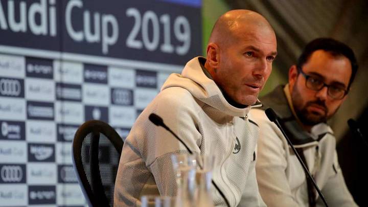Zidane no cierra la puerta de salida a Mariano Díaz