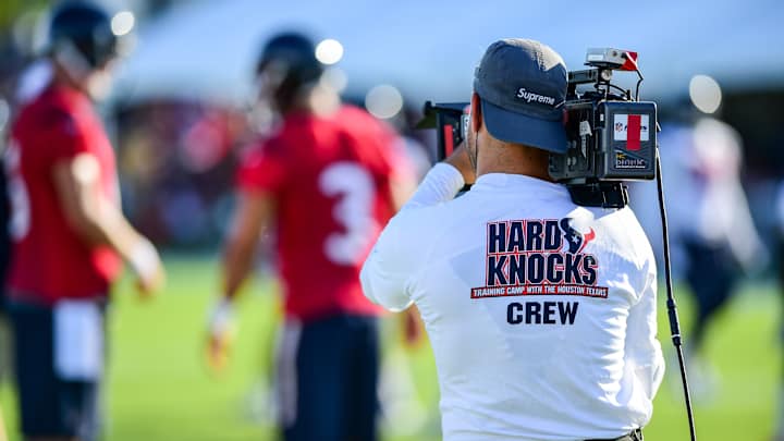Report: HBO Discussing 'Hard Knocks' Style Show With Alabama, Penn State