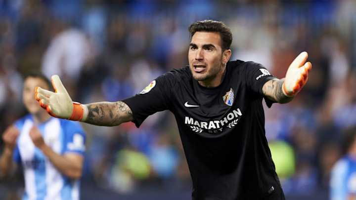 West Ham Confirm Signing of Goalkeeper Roberto on Initial Two-Year Deal