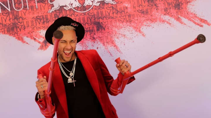 La increíble fiesta de cumpleaños de Neymar: música, famosos, shows y llanto