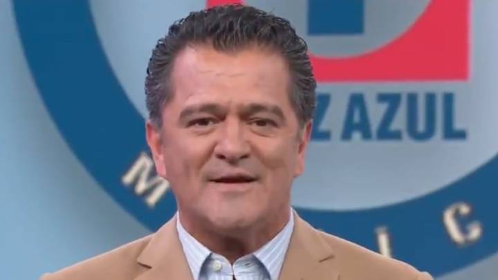 Carlos Hermosillo a jugadores de Cruz Azul: "Déjense de mam... y empiecen a meter goles" Carlos Hermosillo a jugadores de Cruz Azul: "Déjense de mam... y empiecen a meter goles"