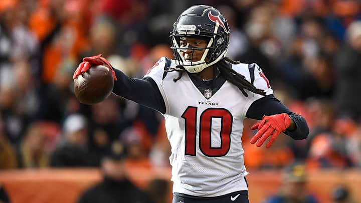 Fantasy Football: 12-Team, PPR Mock Draft; Saquon Barkley No. 1, DeAndre Hopkins First Non-RB Fantasy Football: 12-Team, PPR Mock Draft; Saquon Barkley No. 1, DeAndre Hopkins First Non-RB