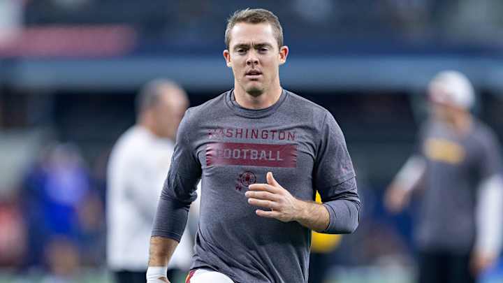 Redskins QB Colt McCoy Drinks a Gallon of Unpasteurized Milk a Day for Strong Bones Redskins QB Colt McCoy Drinks a Gallon of Unpasteurized Milk a Day for Strong Bones
