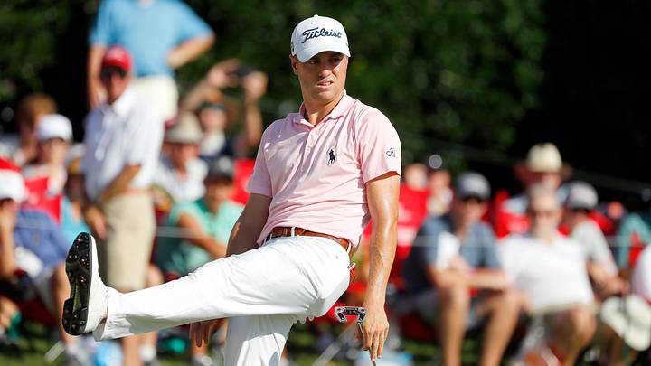 Justin Thomas Loses Cushion, Shares Lead in Tour Championship