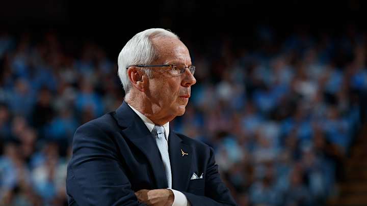 North Carolina Coach Roy Williams Collapses After Vertigo Attack, Doesn't Return for Second Half North Carolina Coach Roy Williams Collapses After Vertigo Attack, Doesn't Return for Second Half