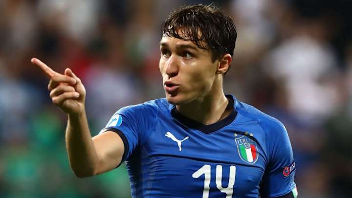 Fiorentina Winger Federico Chiesa Keen on Big Move to Juventus this Summer