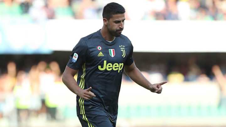 Sami Khedira Reveals Extent of Knee Issues & Confirms Surgery Ahead of Potential Juventus Exit
