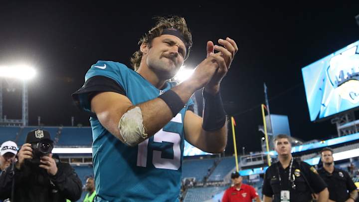 Gardner Minshew Tried to Break His Own Hand With a Hammer at ECU Gardner Minshew Tried to Break His Own Hand With a Hammer at ECU