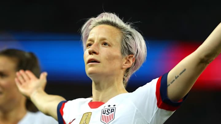 Megan Rapinoe Serene, Supreme in Guiding USWNT to Quarter-Final Win Over World Cup Hosts Megan Rapinoe Serene, Supreme in Guiding USWNT to Quarter-Final Win Over World Cup Hosts