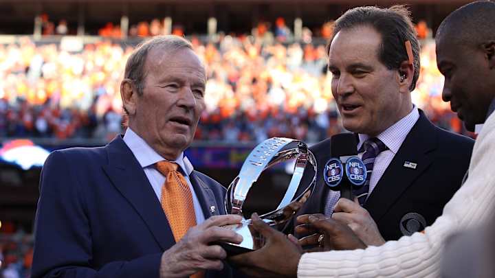 Broncos Owner Pat Bowlen Dies at 75 After Battle With Alzheimer's Broncos Owner Pat Bowlen Dies at 75 After Battle With Alzheimer's