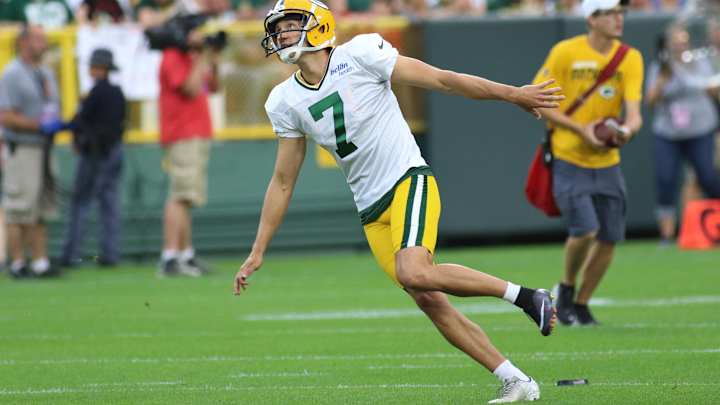 Jets Sign Kicker Sam Ficken, Waive Kaare Vedvik After Bills Loss Jets Sign Kicker Sam Ficken, Waive Kaare Vedvik After Bills Loss