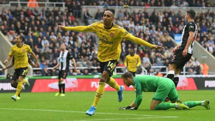 Twitter Reacts as Lacklustre Arsenal Squeeze Past Newcastle in Opening Game Snoozefest