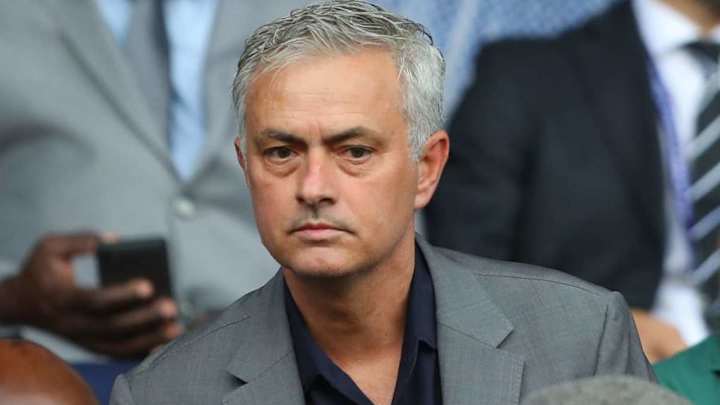 Mourinho habría rechazado ofertas para entrenar por si le llama el Real Madrid