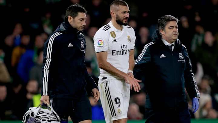 PARTE MÉDICO | Benzema sufre una fractura en el dedo meñique de su mano derecha